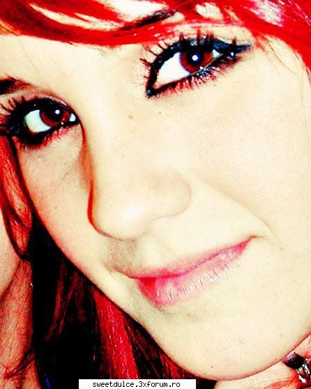 Zambetul Zilei$$ - ***vondy-4ever*** - galeri-foto ~duLce mAriA